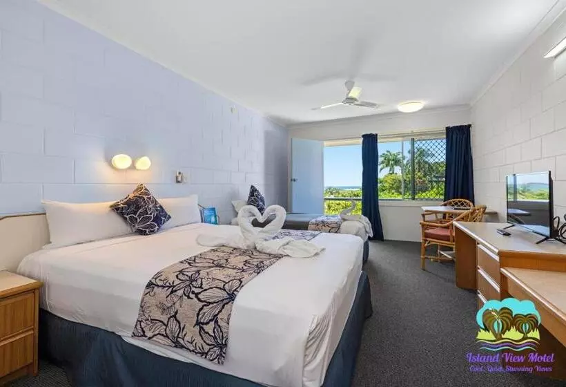 Island View Motel