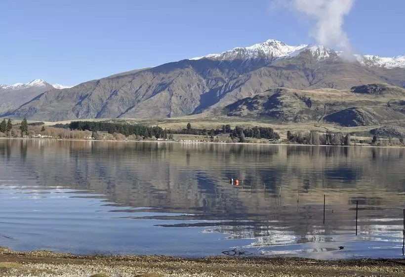 Lansdown Villa Apartments