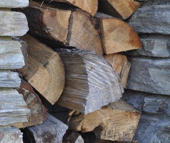 Lansdown Villa Apartments