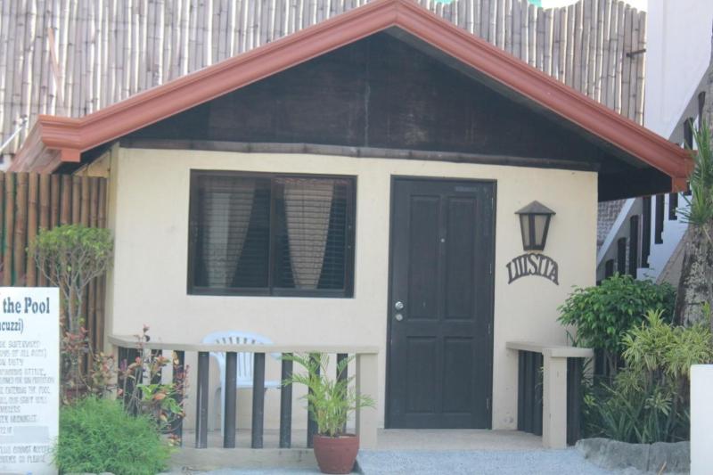 리조트 The Coral Beach Club