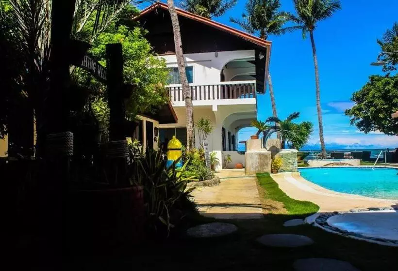 Resort The Coral Beach Club