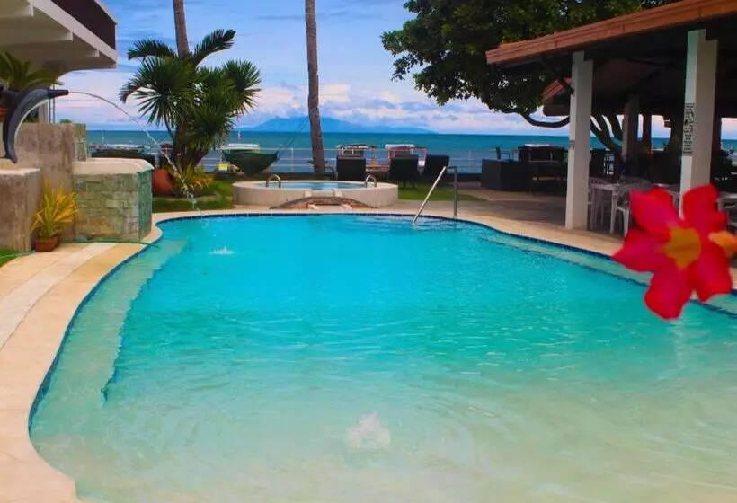 Resort The Coral Beach Club