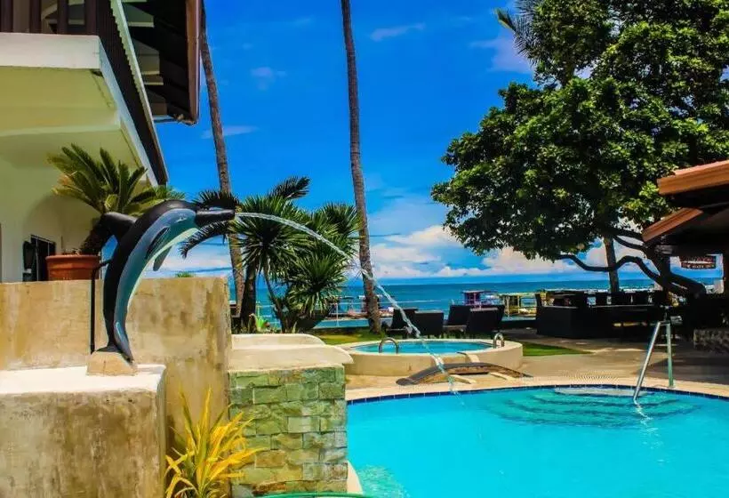 Resort The Coral Beach Club