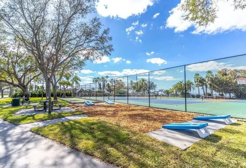 Hotelli 115 Little Harbor Inn