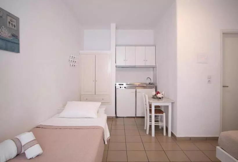 Hotelli Kritikakis Village