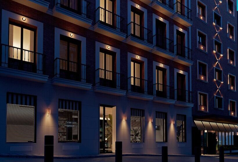 هتل Letoh Letoh Gran Vía