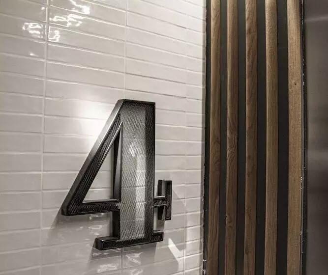 هتل Letoh Letoh Gran Vía