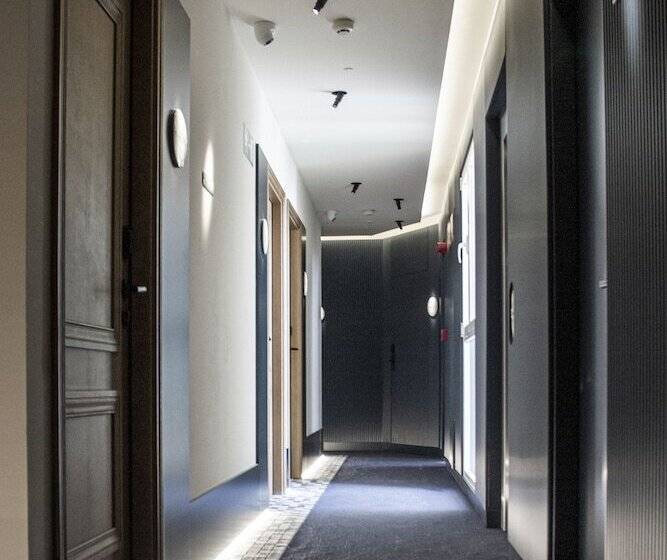 هتل Letoh Letoh Gran Vía