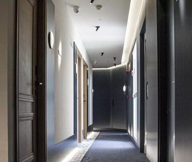 هتل Letoh Letoh Gran Vía