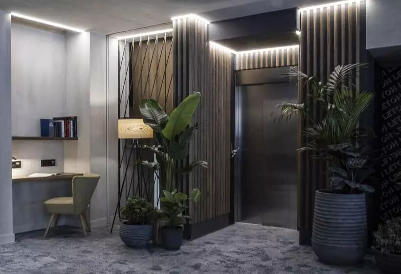 هتل Letoh Letoh Gran Vía