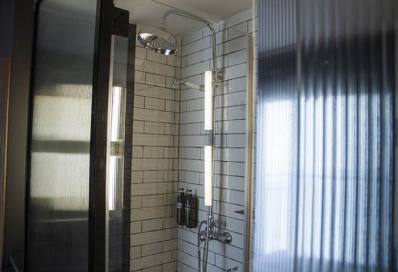 هتل Letoh Letoh Gran Vía