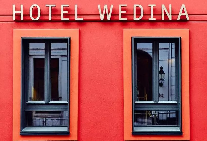 هتل Wedina Serviced Apartments