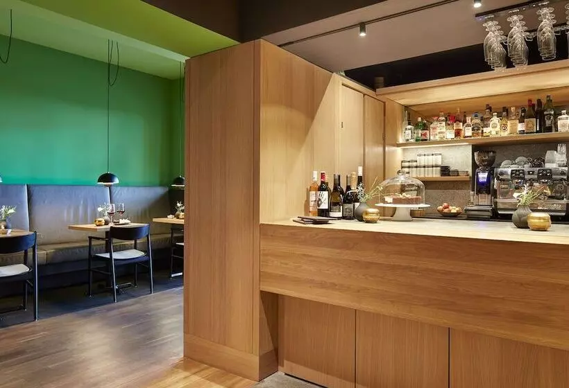 هتل Wedina Serviced Apartments