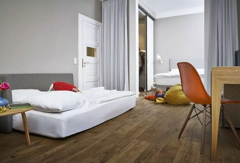 هتل Wedina Serviced Apartments
