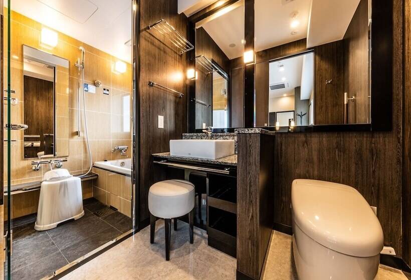 Apa Hotel & Resort Osaka Umeda Eki Tower