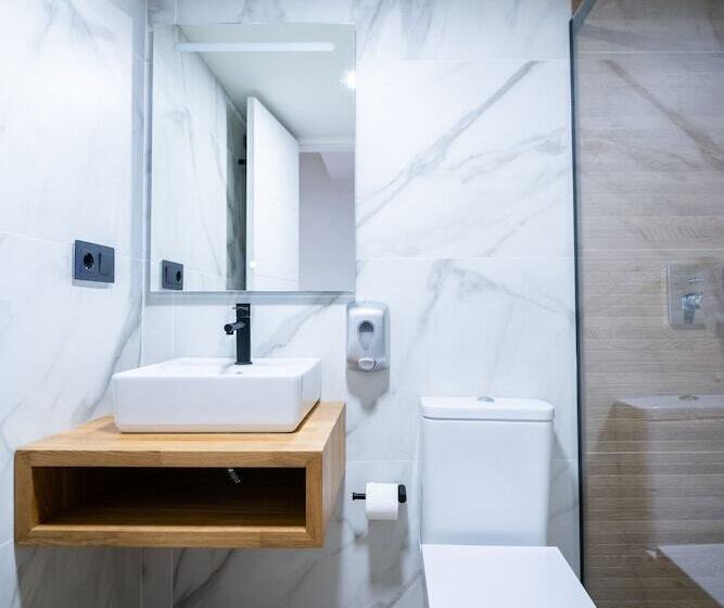 Apartamentos Málaga Premium Calle San Telmo Thyssen Museum