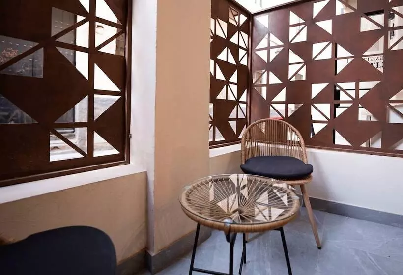 Apartamentos Málaga Premium   Calle San Telmo Thyssen Museum