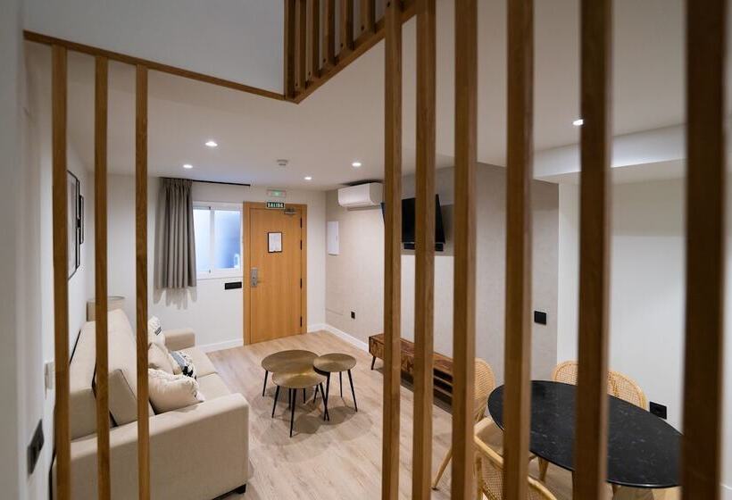 Apartamentos Málaga Premium Calle San Telmo Thyssen Museum