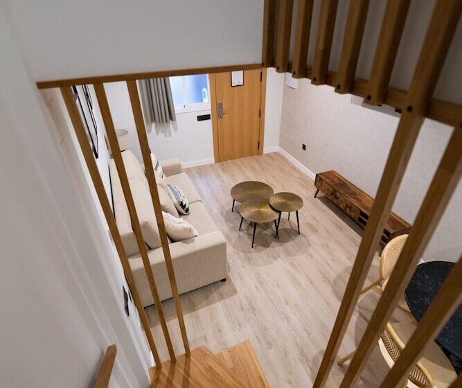 Apartamentos Málaga Premium Calle San Telmo Thyssen Museum