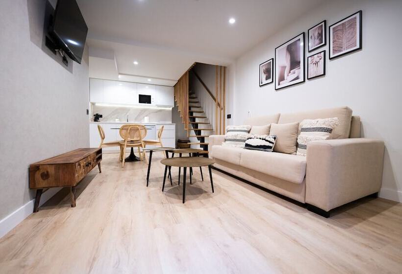 Apartamentos Málaga Premium Calle San Telmo Thyssen Museum