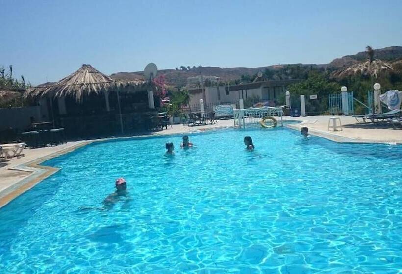 فندق Angelina Studios