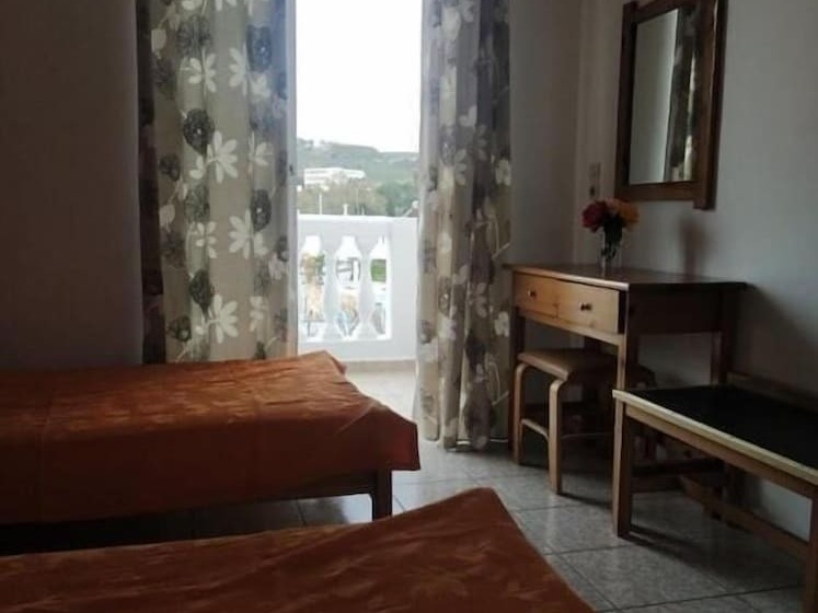 فندق Angelina Studios