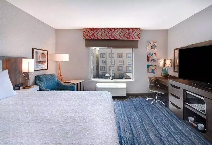 هتل Hampton Inn Tucson Downtown