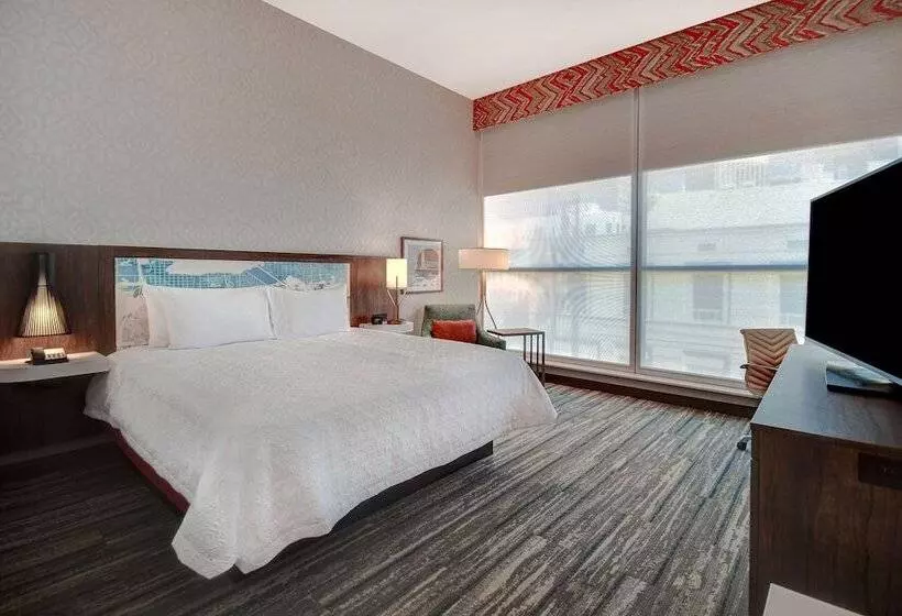 هتل Hampton Inn Tucson Downtown
