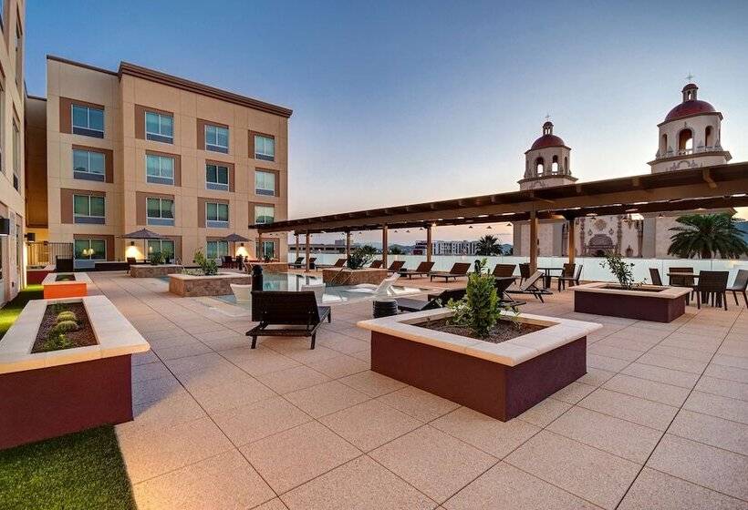 فندق Hampton Inn Tucson Downtown