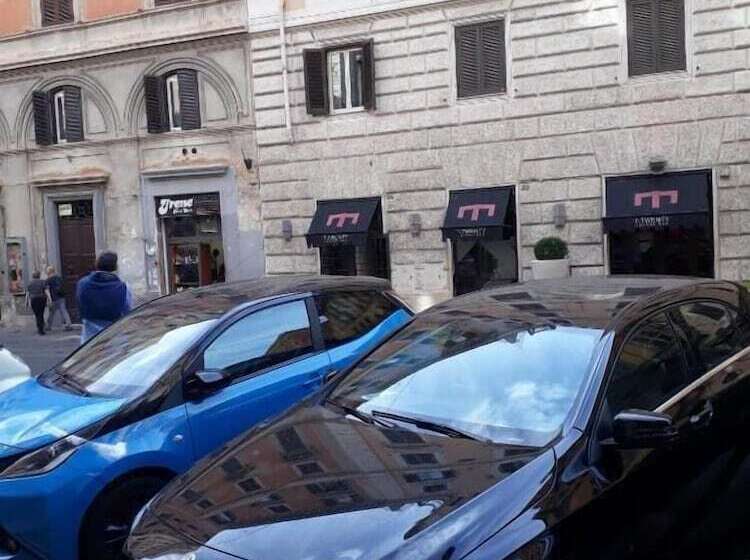 پانسیون Oscar Rooms