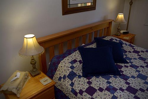 Bed and Breakfast Riesling Trail & Clare Valley Cottages