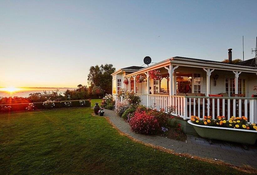 Bendamere House Bed & Breakfast