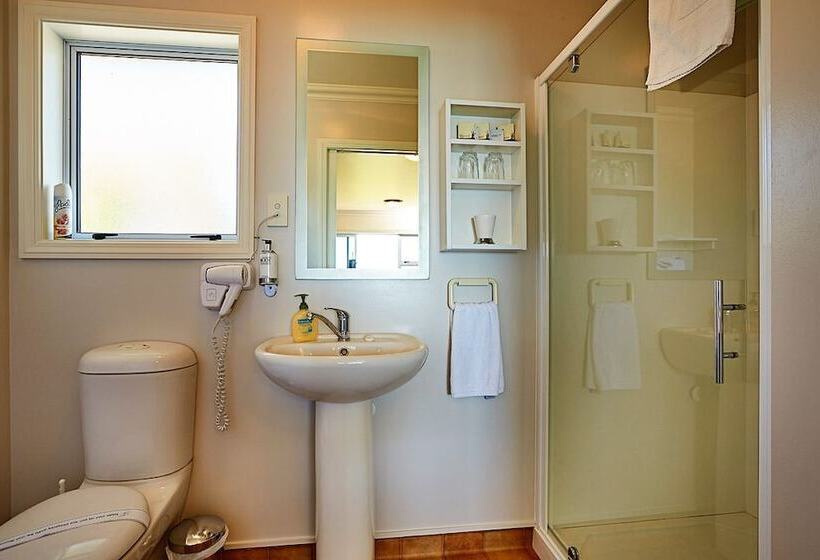 Bendamere House Bed & Breakfast