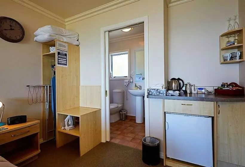 Bendamere House Bed & Breakfast