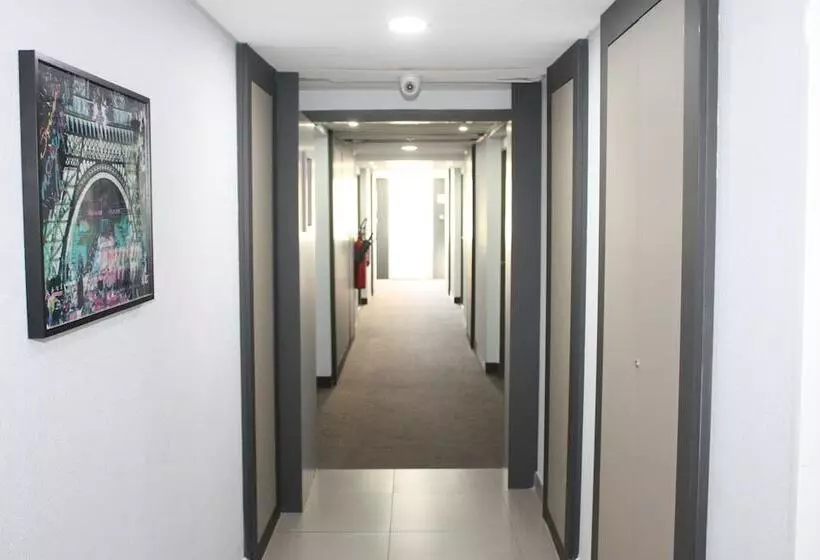 هتل Akena City Saint Witz