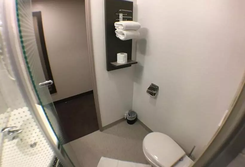 هتل Akena City Saint Witz