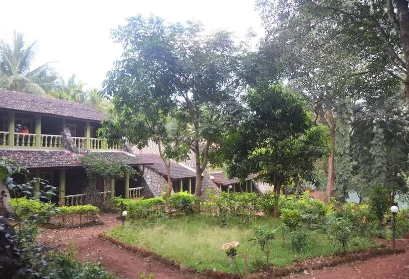 Hotel Bison River Resort