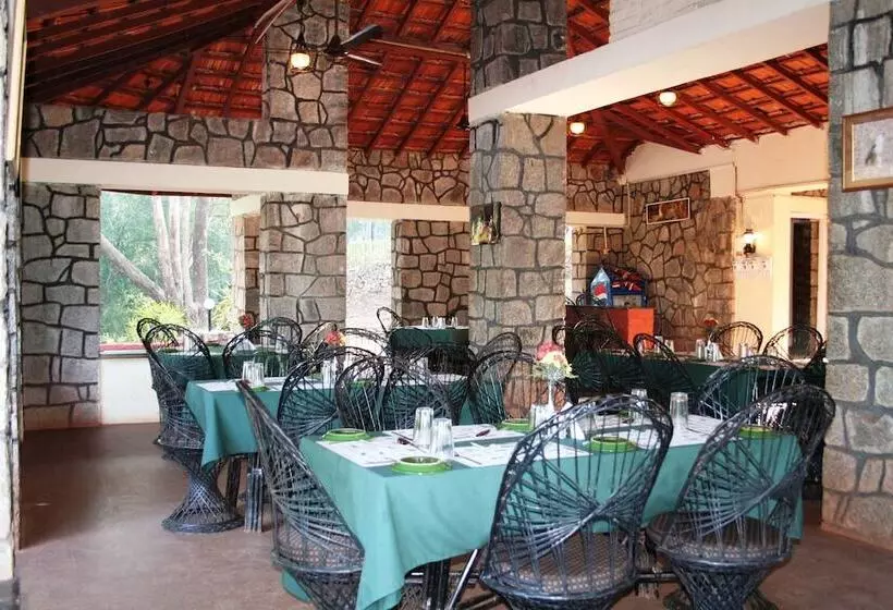 Hotel Bison River Resort