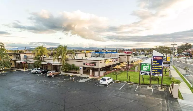 Отель Boomerang