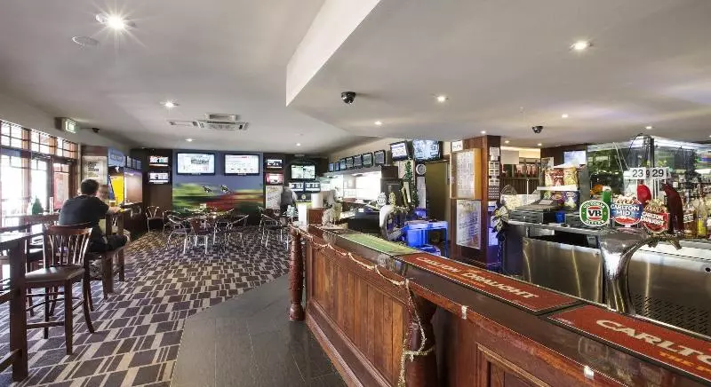 Отель Boomerang