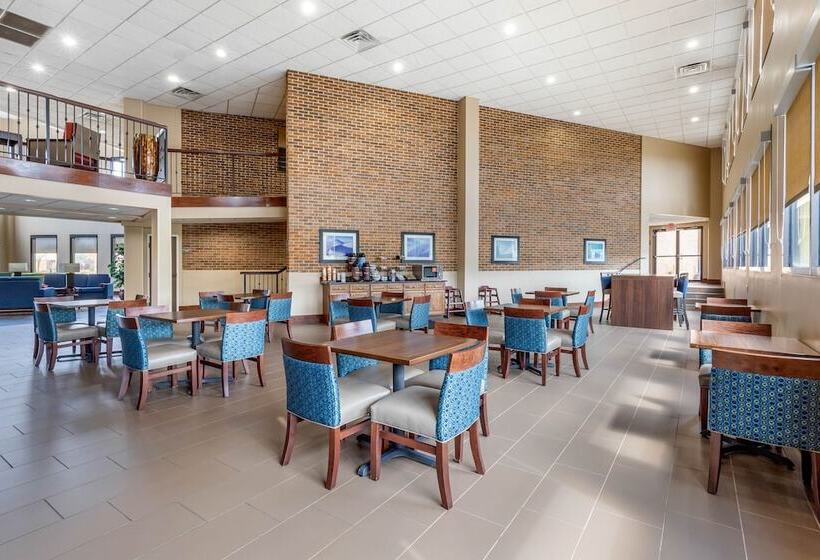 فندق Comfort Inn Warner Robins   Robins Air Force Base Area