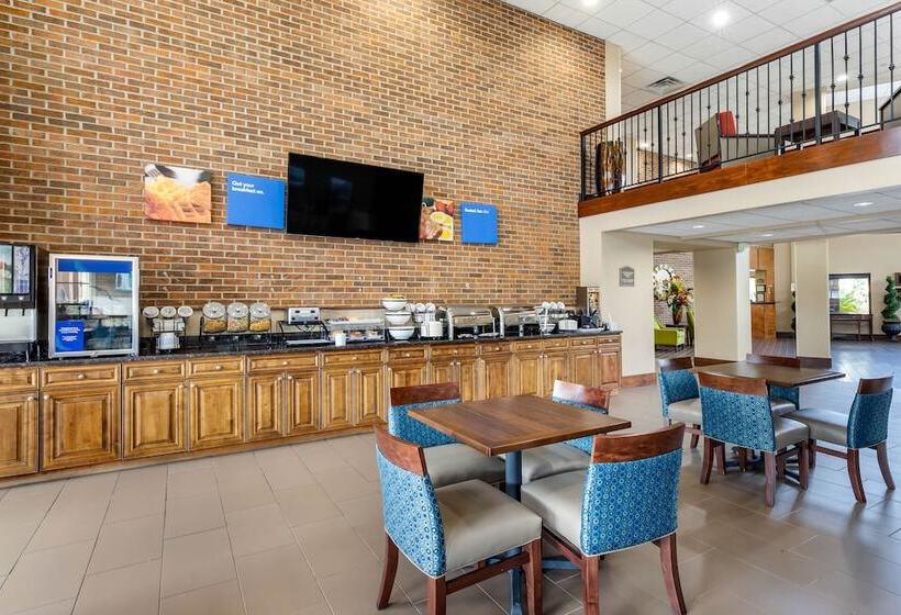 فندق Comfort Inn Warner Robins   Robins Air Force Base Area