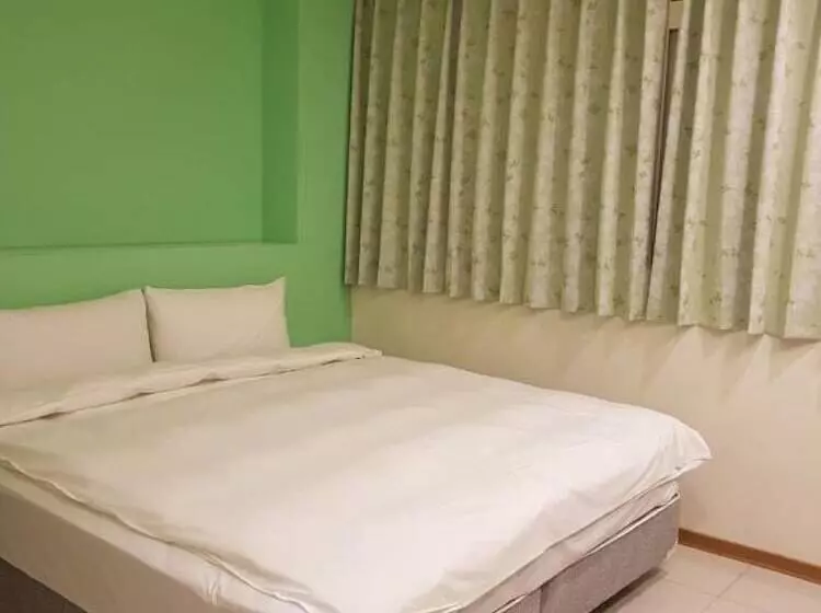 هتل Galaxy Mini Inn