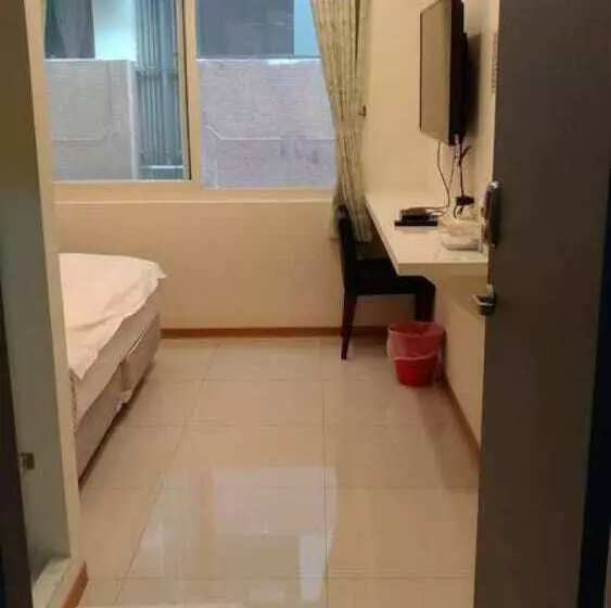 هتل Galaxy Mini Inn