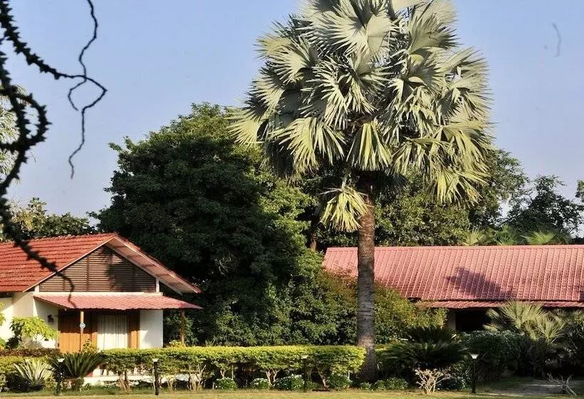 Hotel Gir Vanvaso Resort