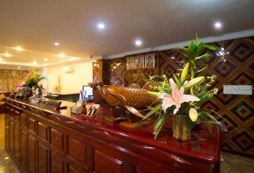 호텔 Good Luck Day