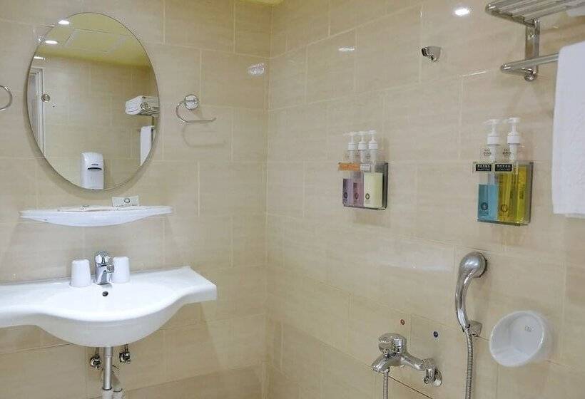 Kindness Hotel Wu-jia