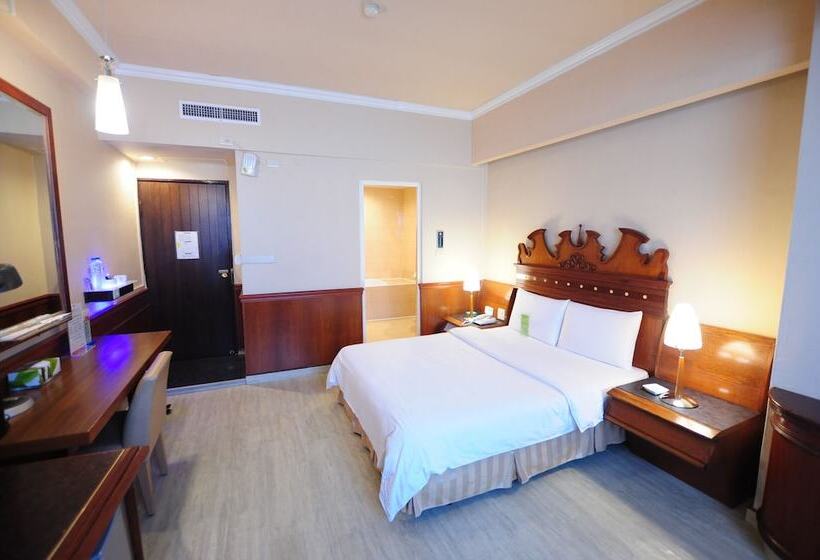 Kindness Hotel Wu-jia