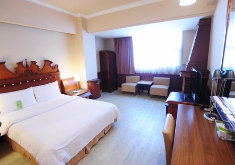 Kindness Hotel Wu-jia