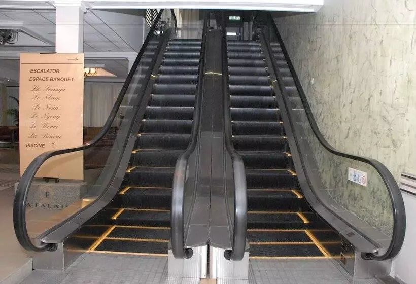 هتل La Falaise Yaounde